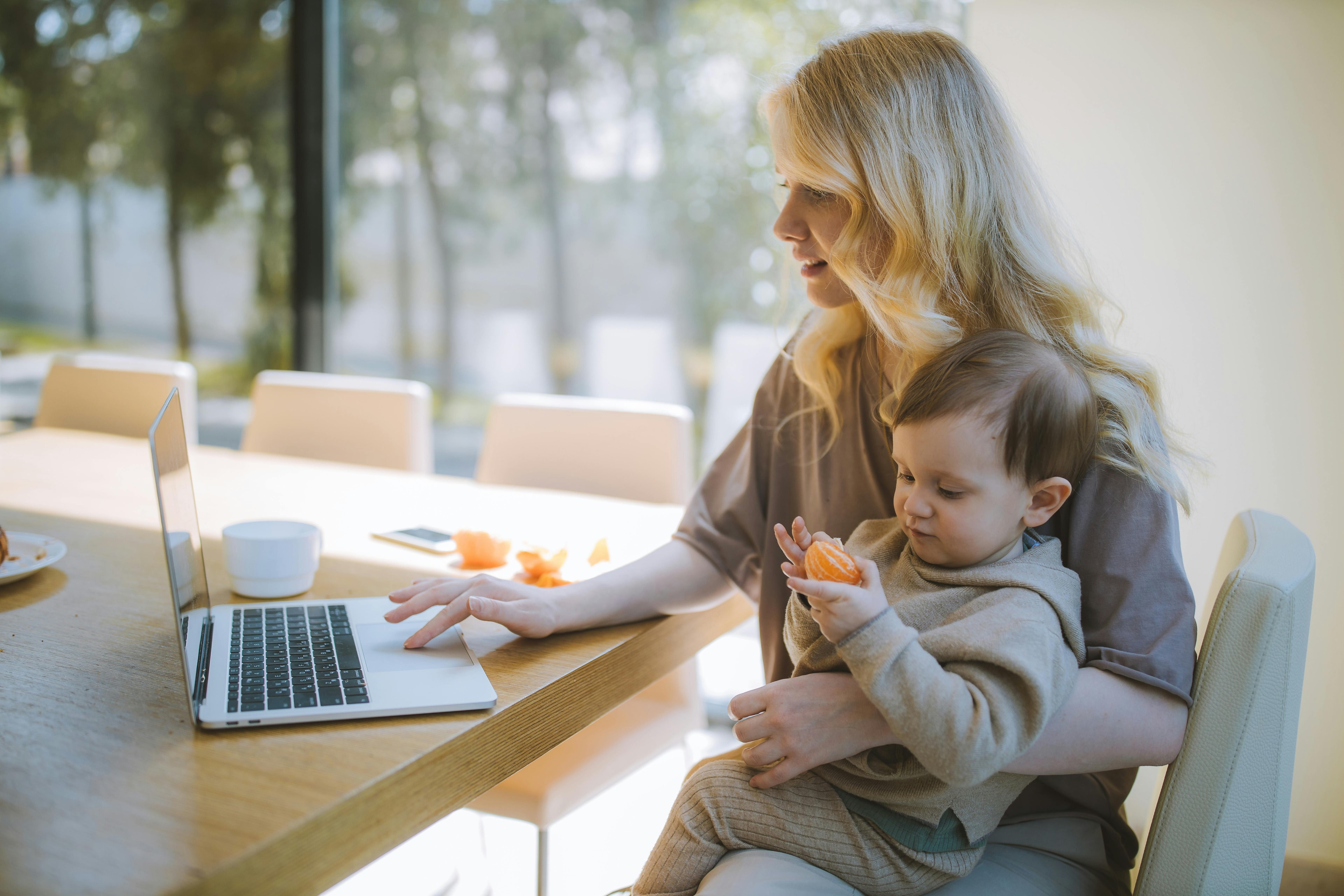 Image for Balancing Baby and Career: 7 Time-Saving Tips for Working Parents