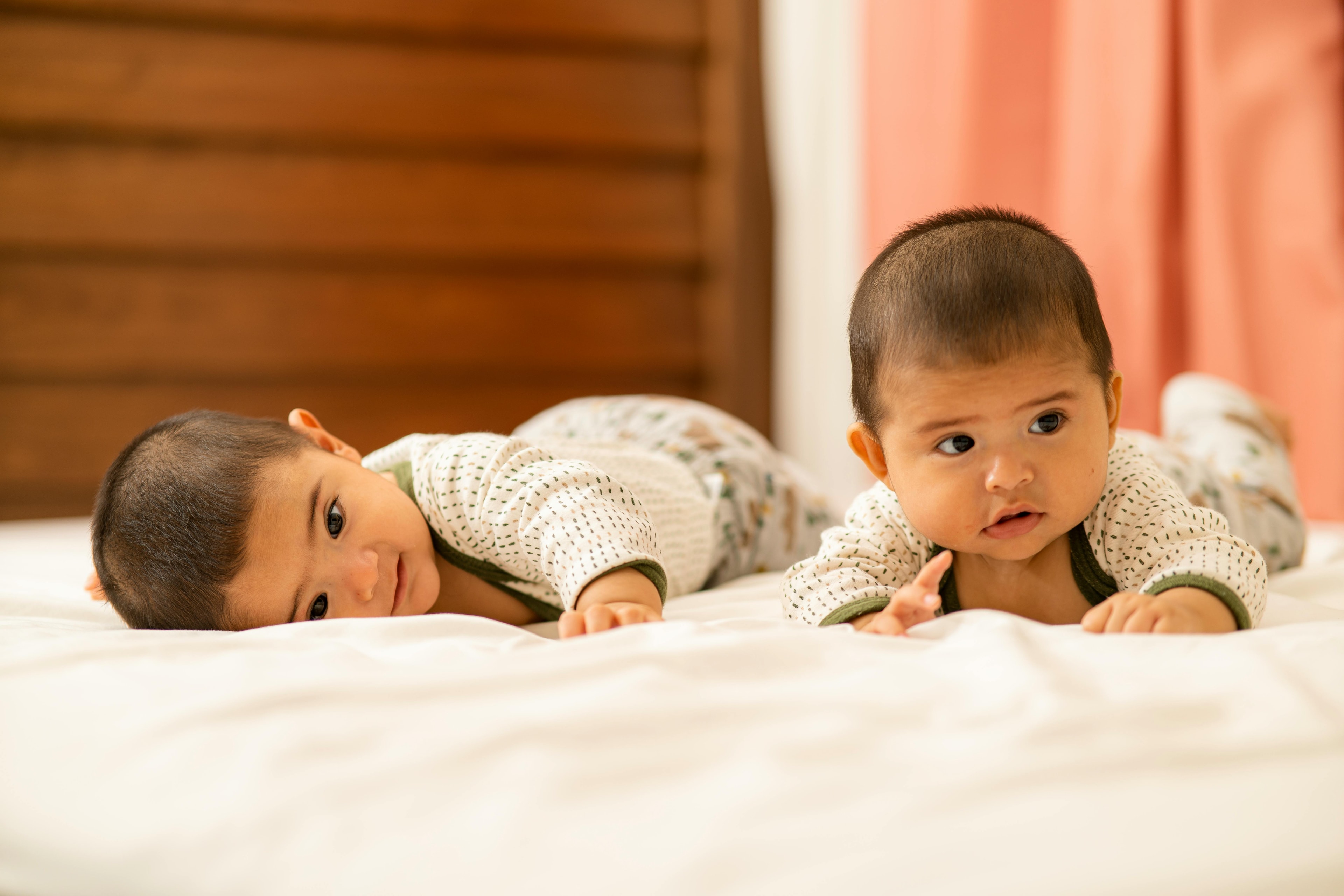 Image for Safe Sleep Guide for Multiples: Twins, Triplets, & Close-Age Siblings