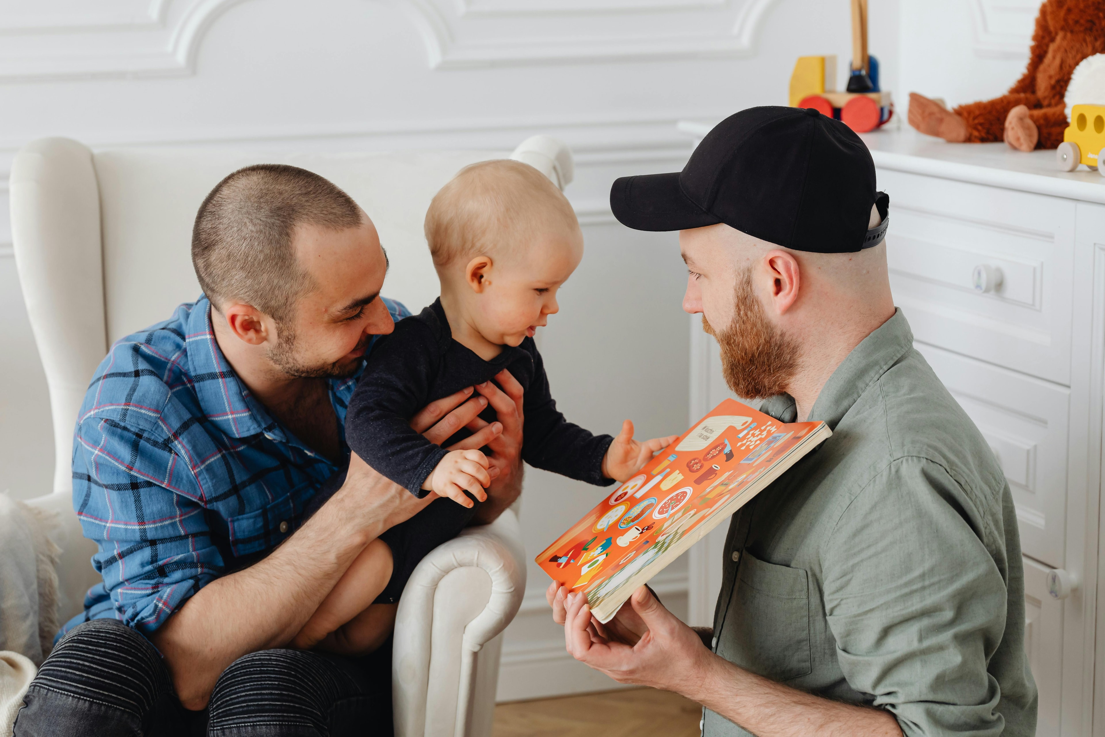 Image for 10 LGBTQ+ Bedtime Stories for Babies, Toddlers, and Proud Parents